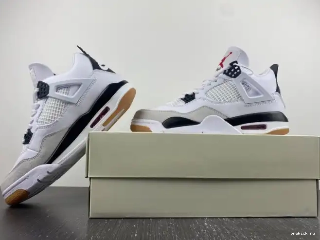 Chep Onekick DR5415-100 x Jordan Air SB 4 Nike 0327